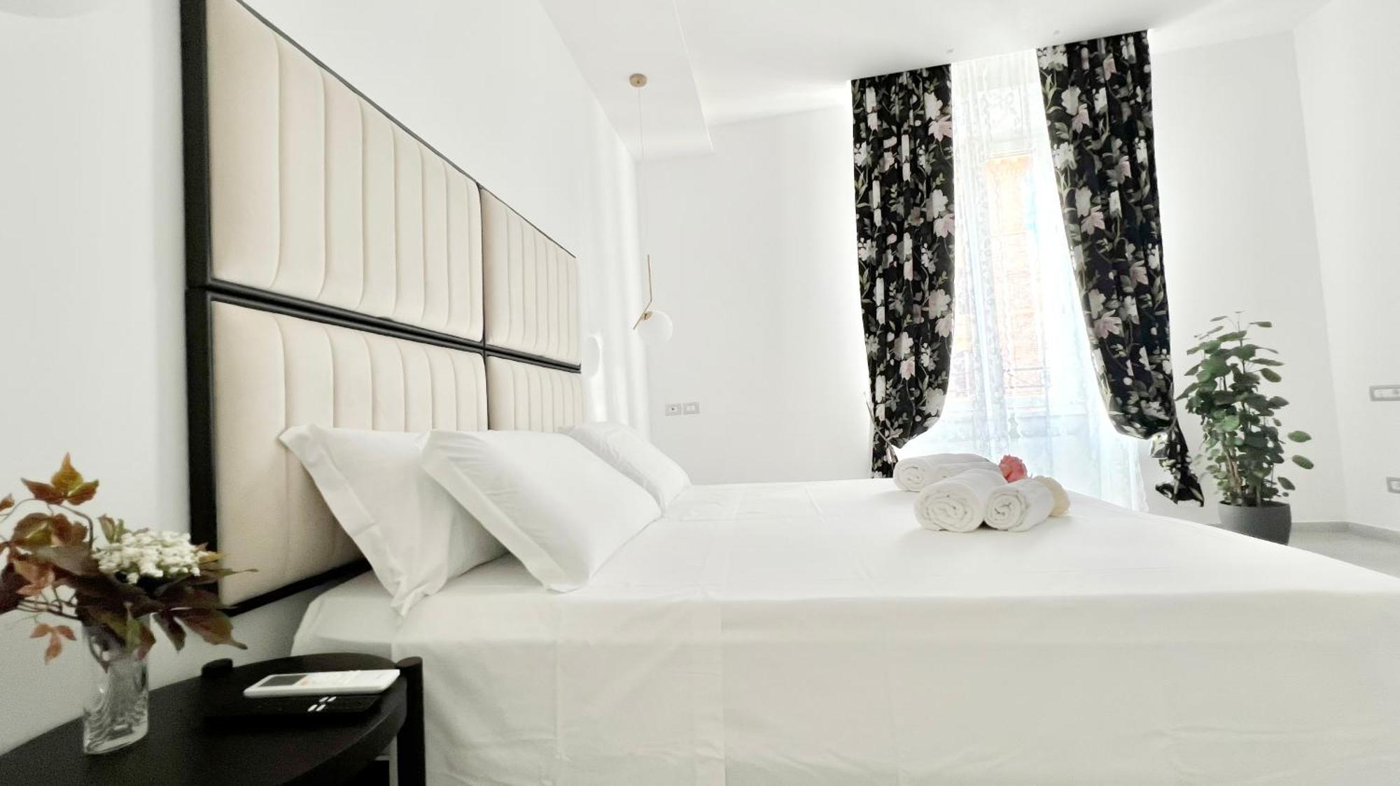 Centro Solferino Rooms Rome Exterior photo